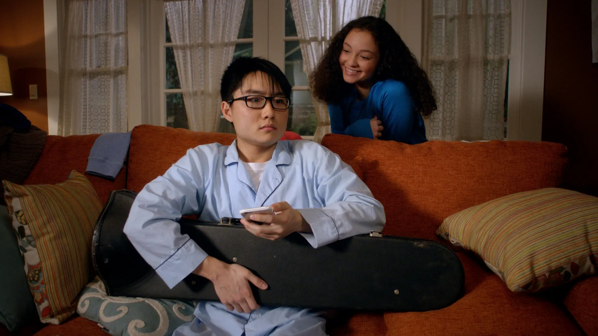 thumbnail - S1:E3 Stuck with a Guy on the Couch