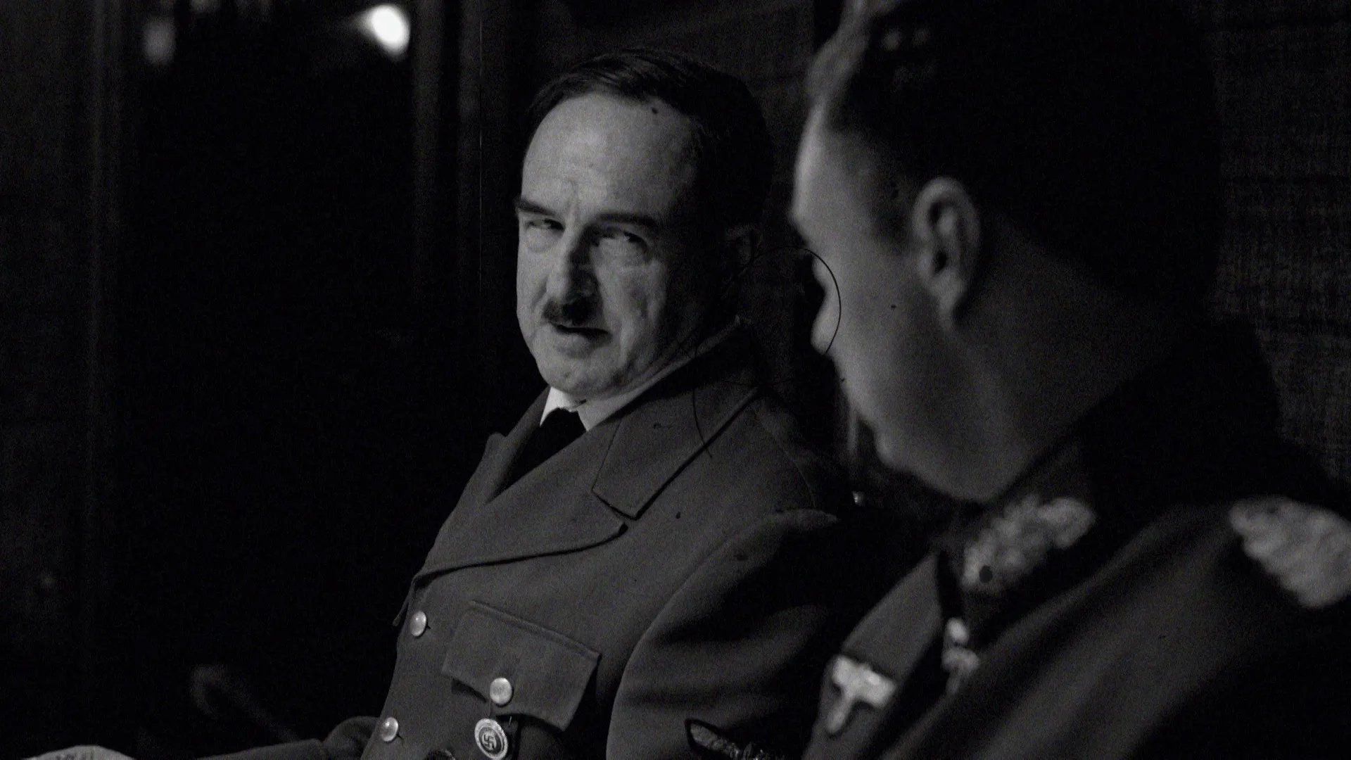 thumbnail - S4: Afl. 1 Hitlers oorlogtreinen