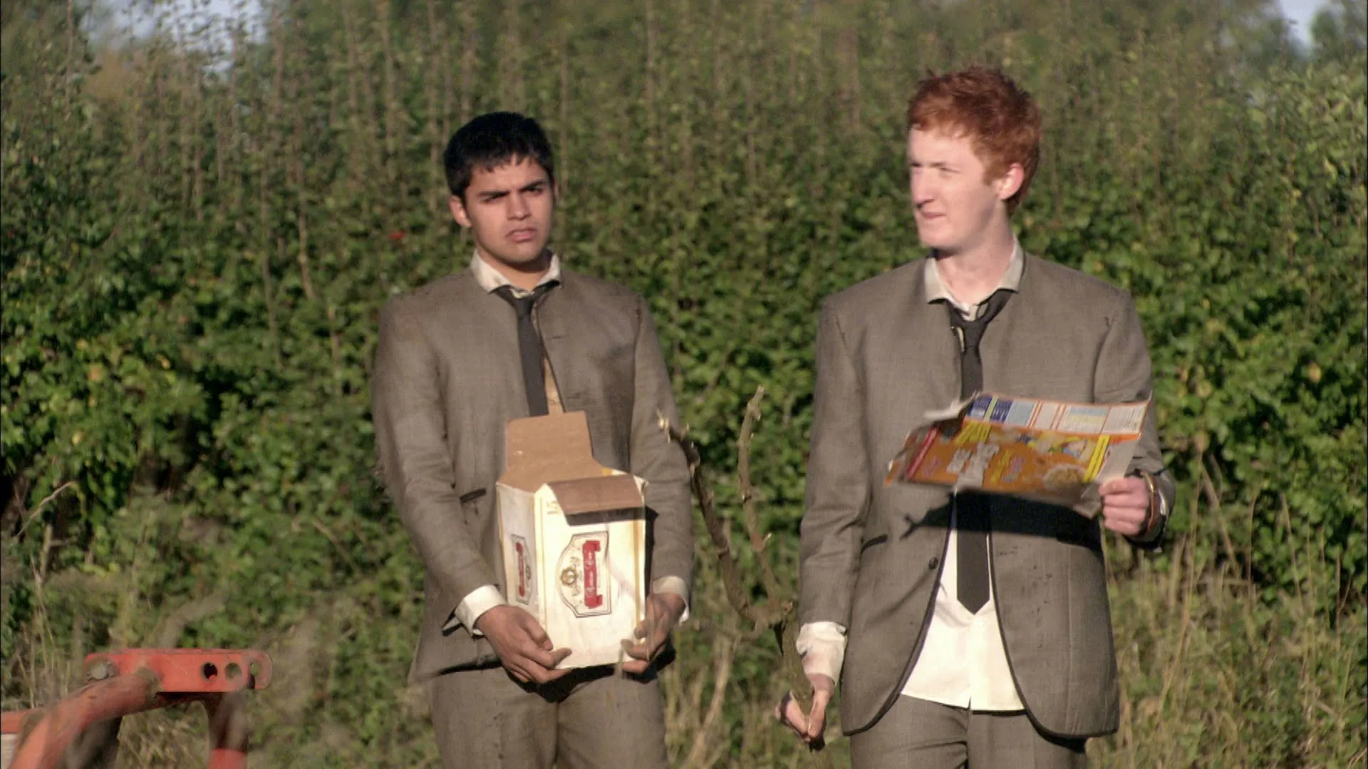 thumbnail - S5:E8 Everyone