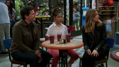 thumbnail - S3:E13 A Crush of Their Own