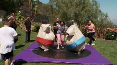 thumbnail - S3:E11 Battle of the Bulge