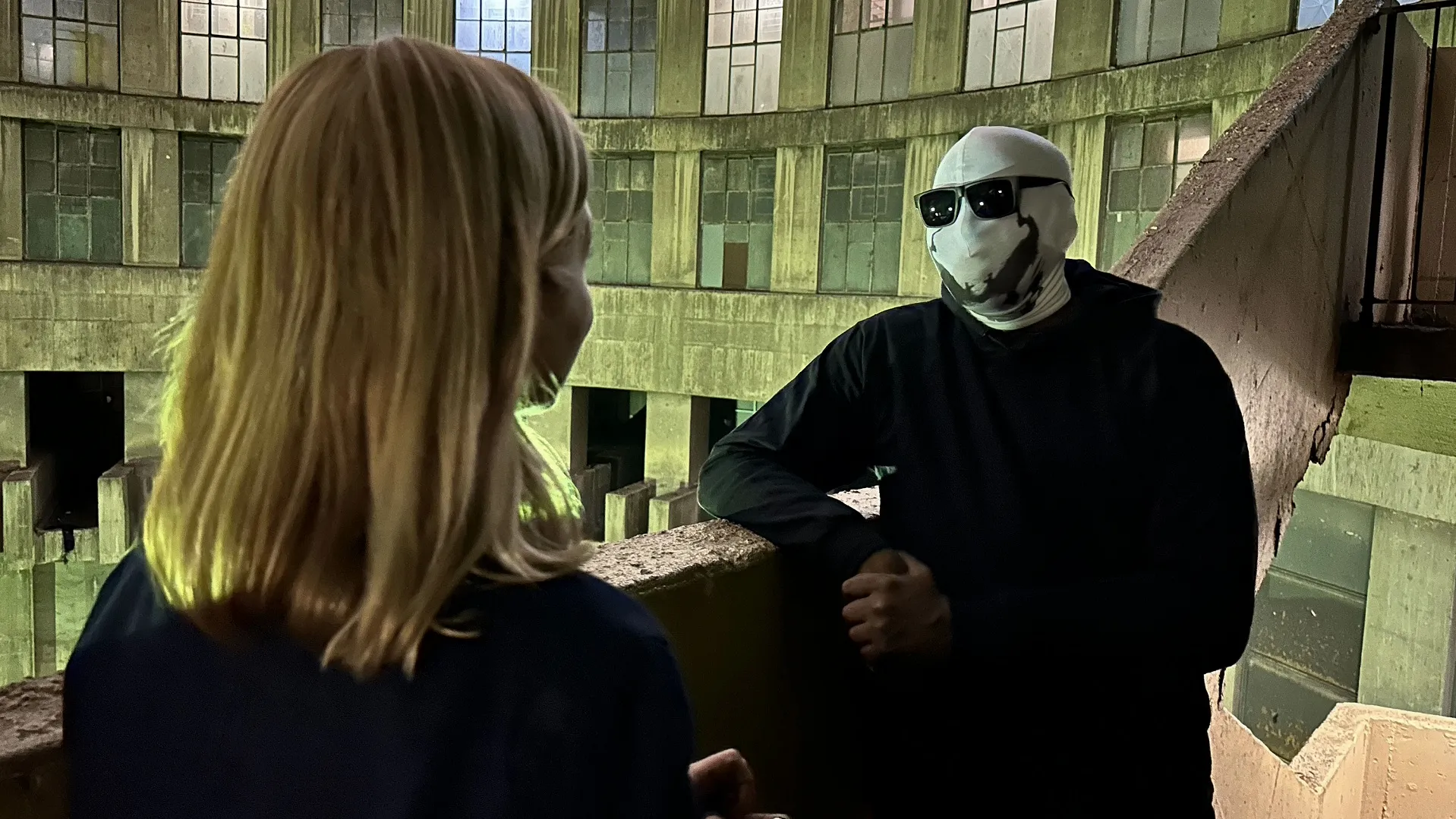 thumbnail - S4:E1 Assassins