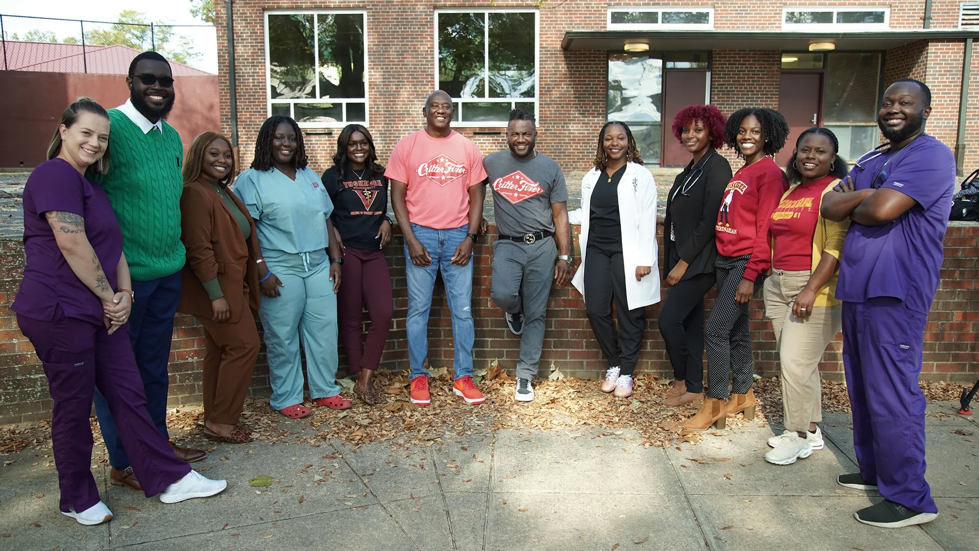 thumbnail - S6:E12 Critter Fixer Family Tree