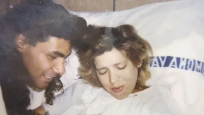 thumbnail - S18:E6 Why Is Daddy on TV?