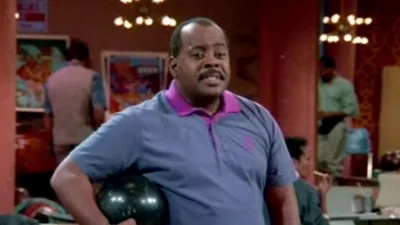 thumbnail - S1:E21 Bowl Me Over