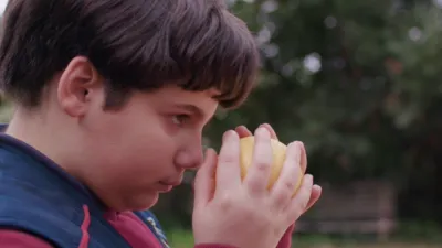 thumbnail - S1:E5 The Brooding Hunk