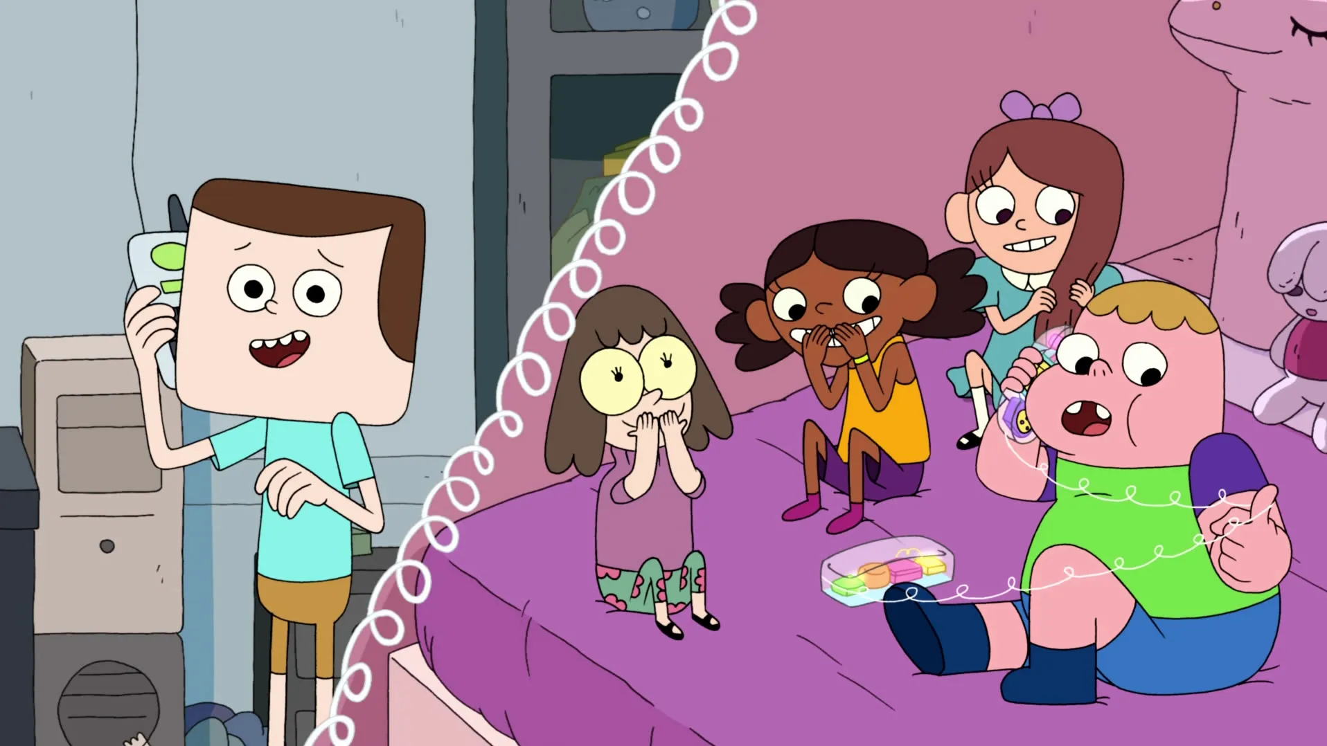 thumbnail - S1:E16 Slumber Party