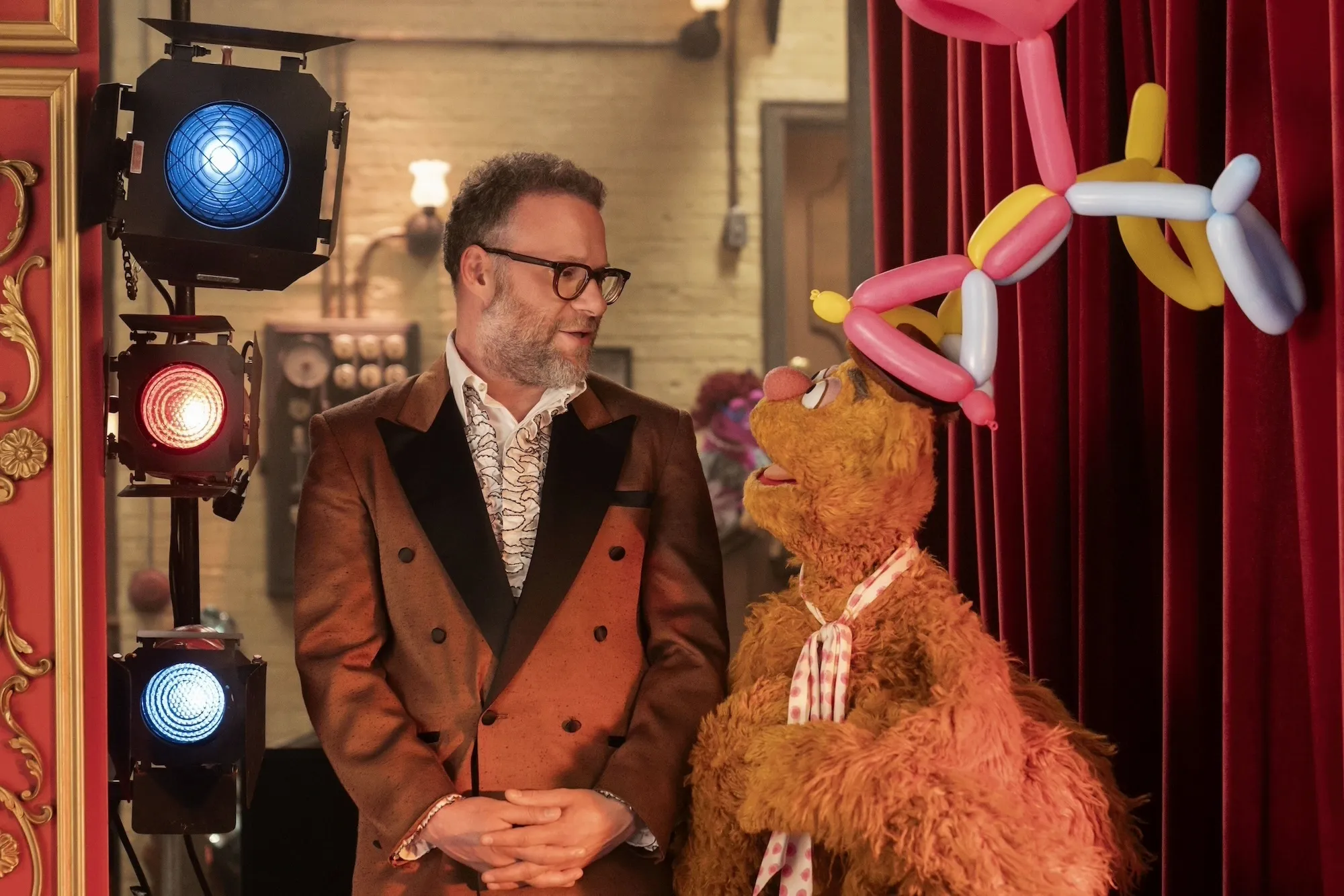  The Muppet Show Seth Rogen and Fozzie Bear