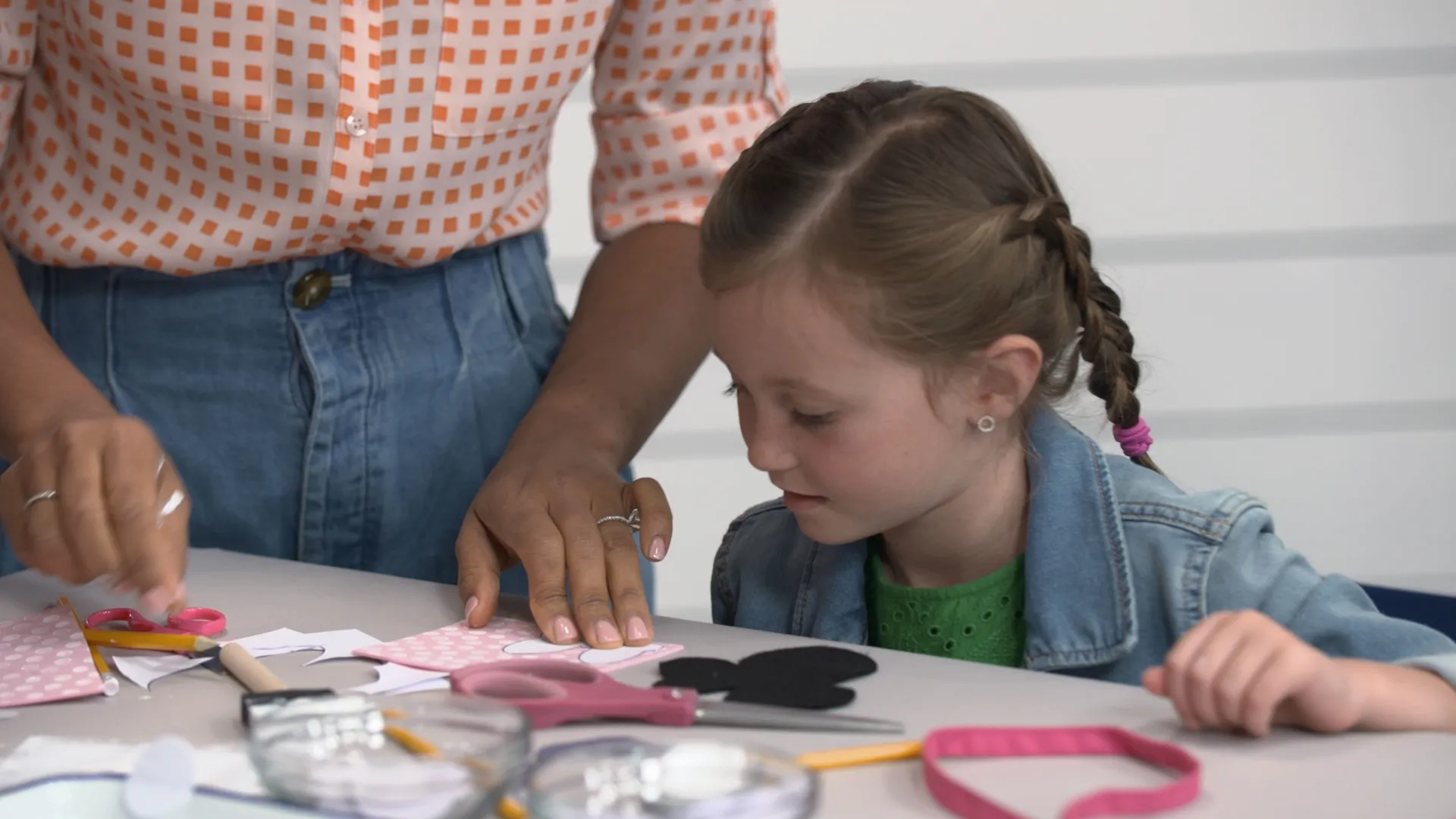 thumbnail - S1:E22 Minnie Mouse: Apron