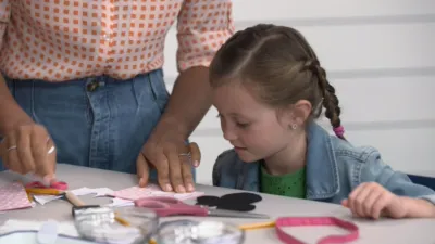 thumbnail - S1:E22 Minnie Mouse: Apron