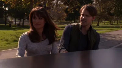 thumbnail - S6:E4 The Hurt Locker