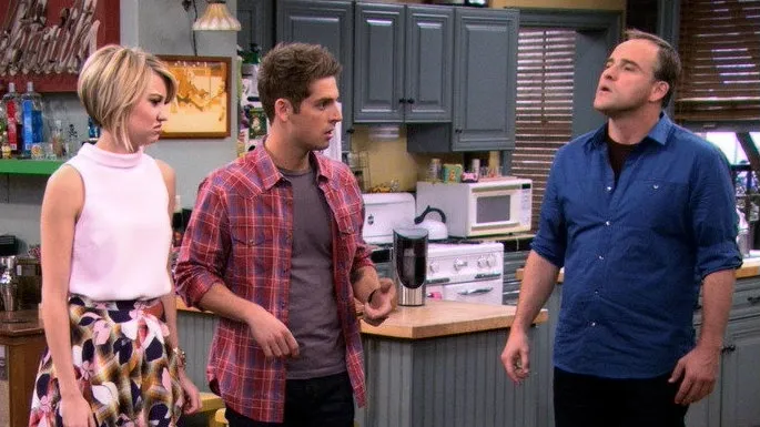 thumbnail - S3:E15 From Here to Paternity