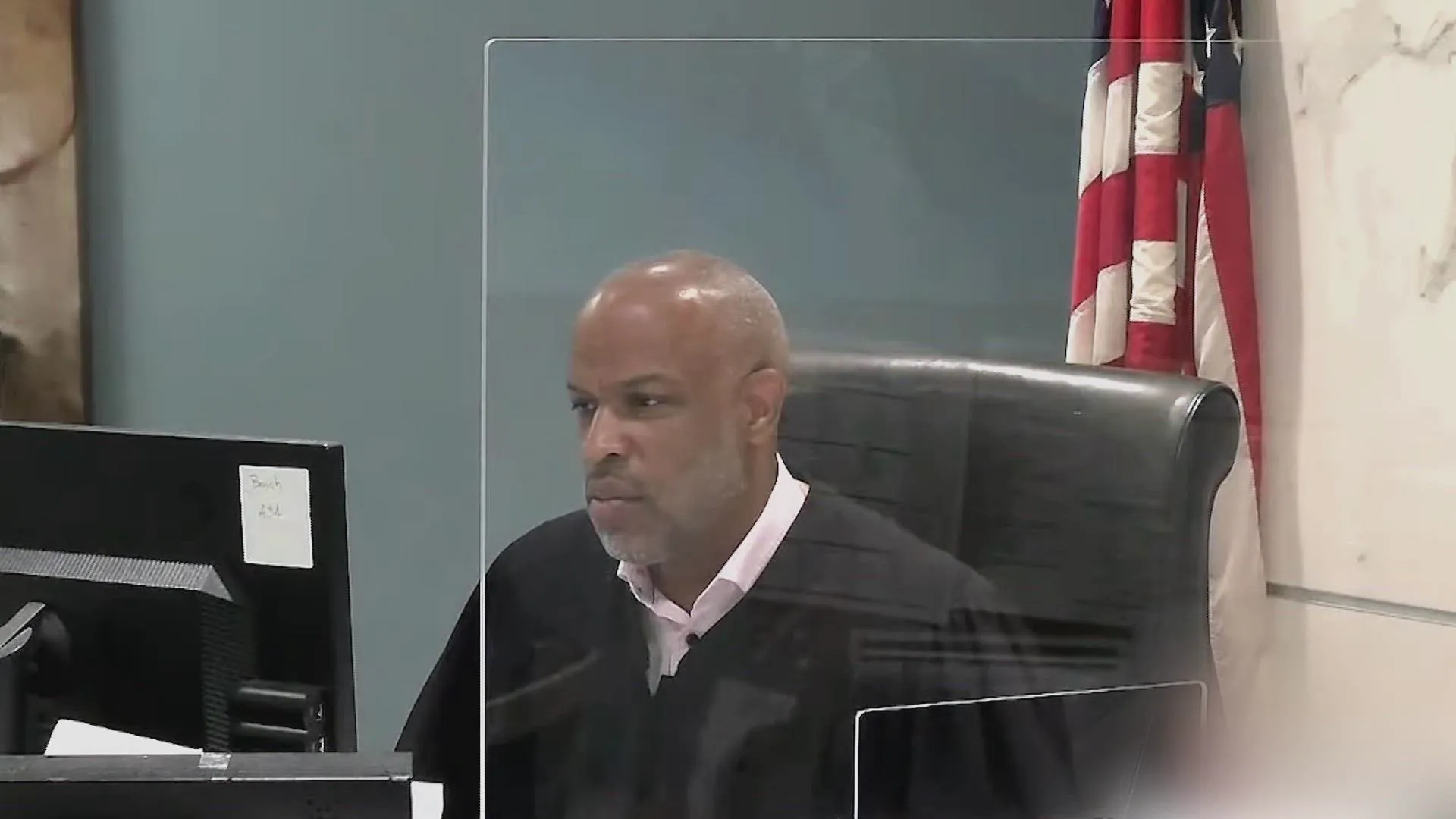 thumbnail - S8:E3 Court Cam - 803