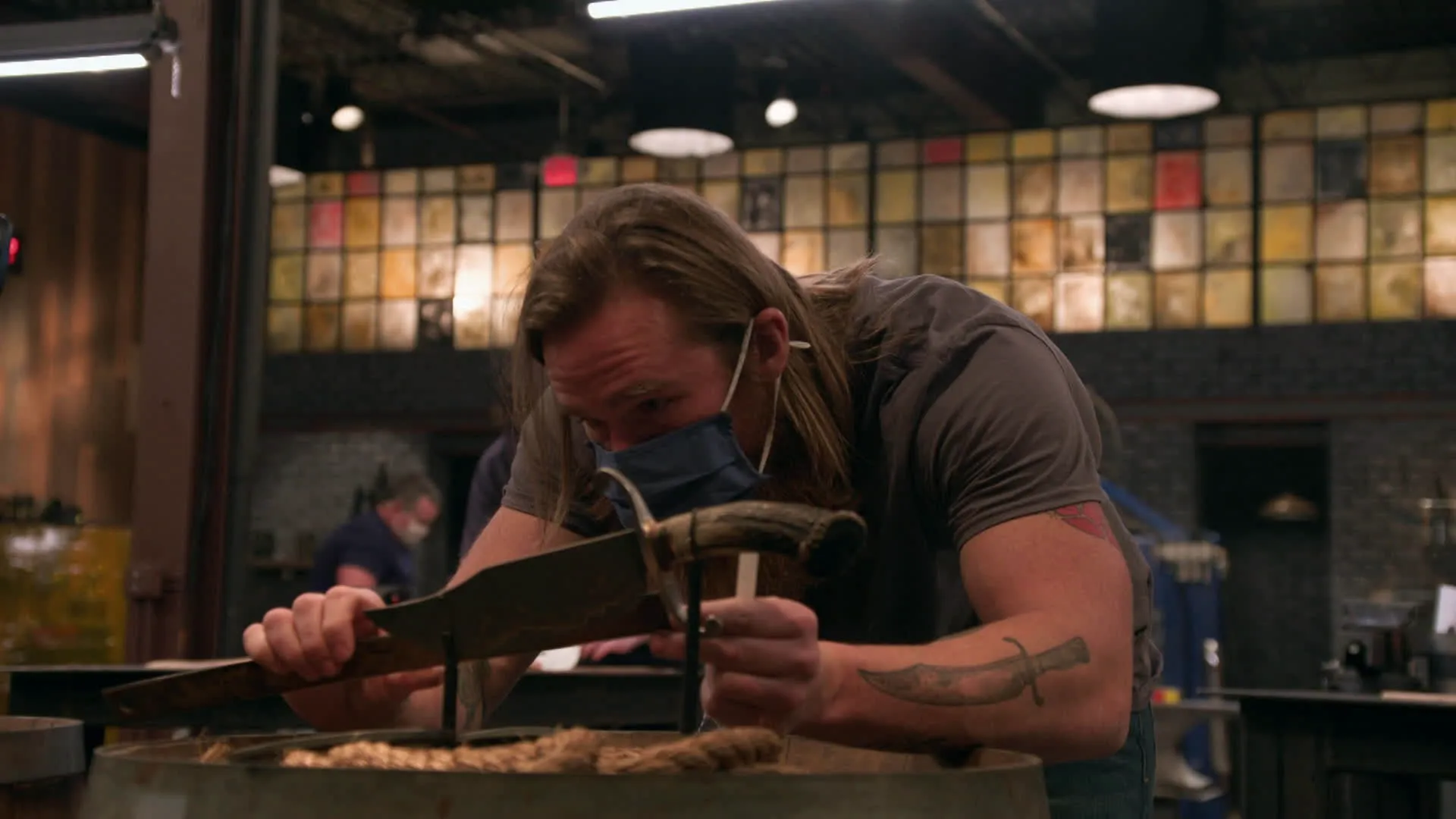 thumbnail - S9:E19 Fastest Blade in the West