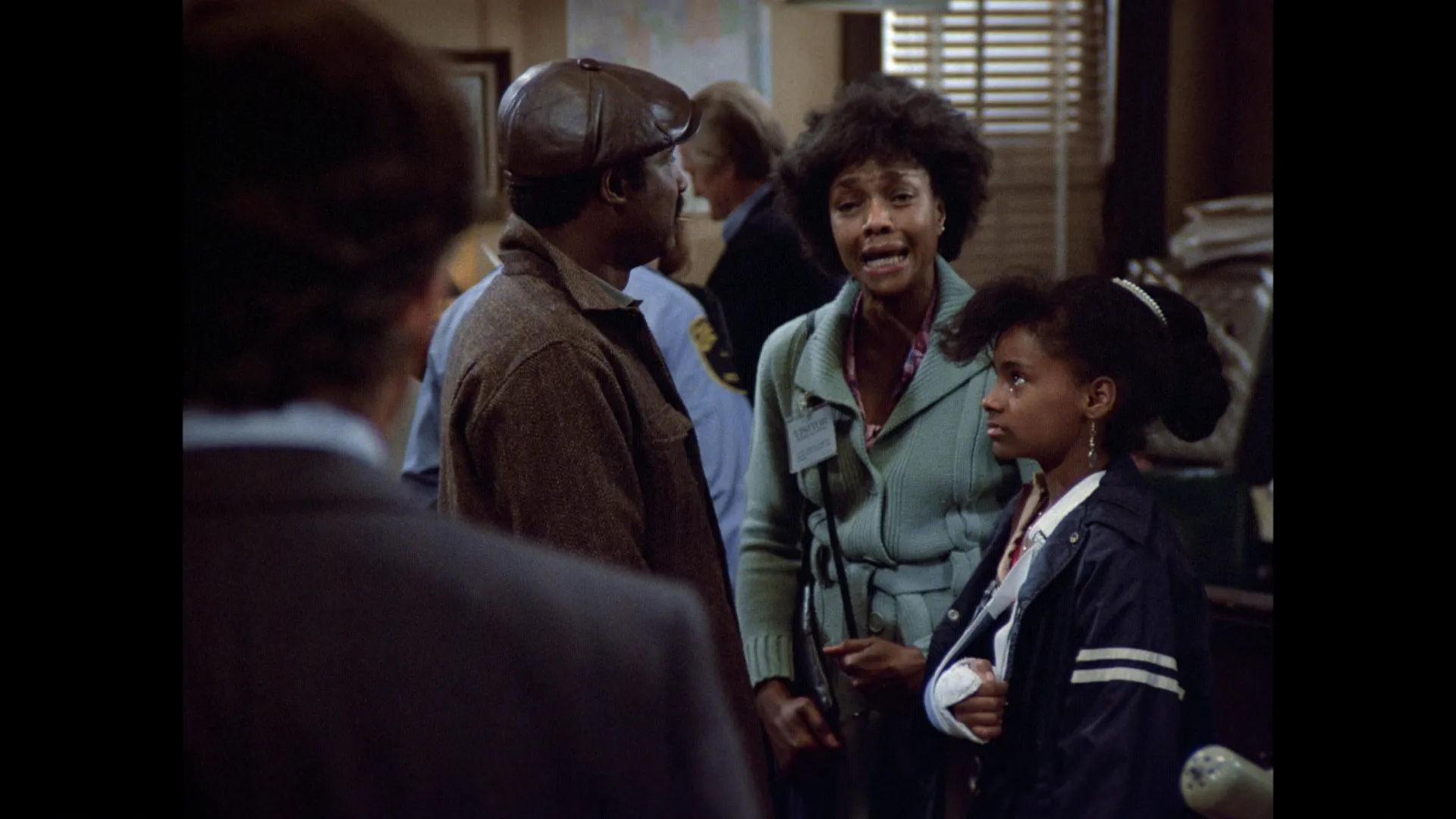 thumbnail - S7:E19 Days of Swine and Roses