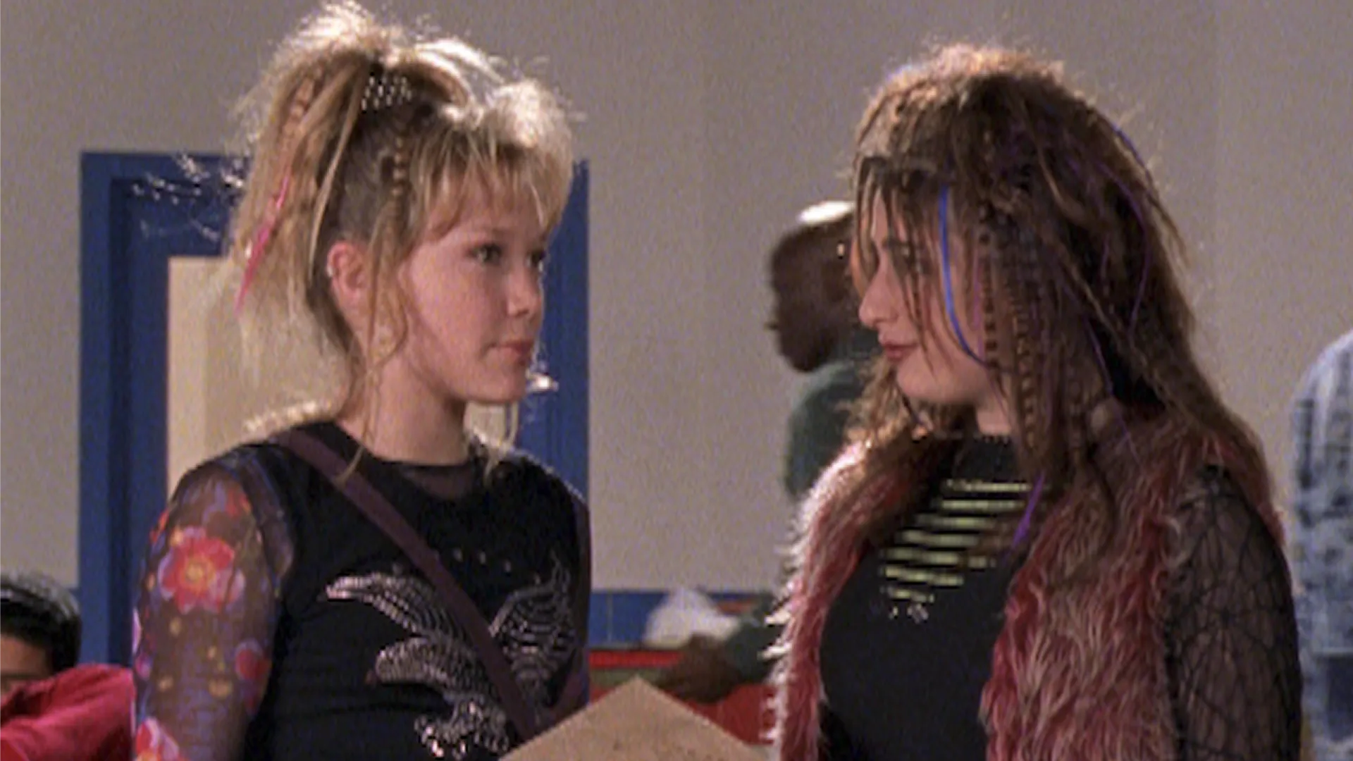 Lizzie McGuire dressed as a goth in the Season 1 episode Bad Girl McGuire.