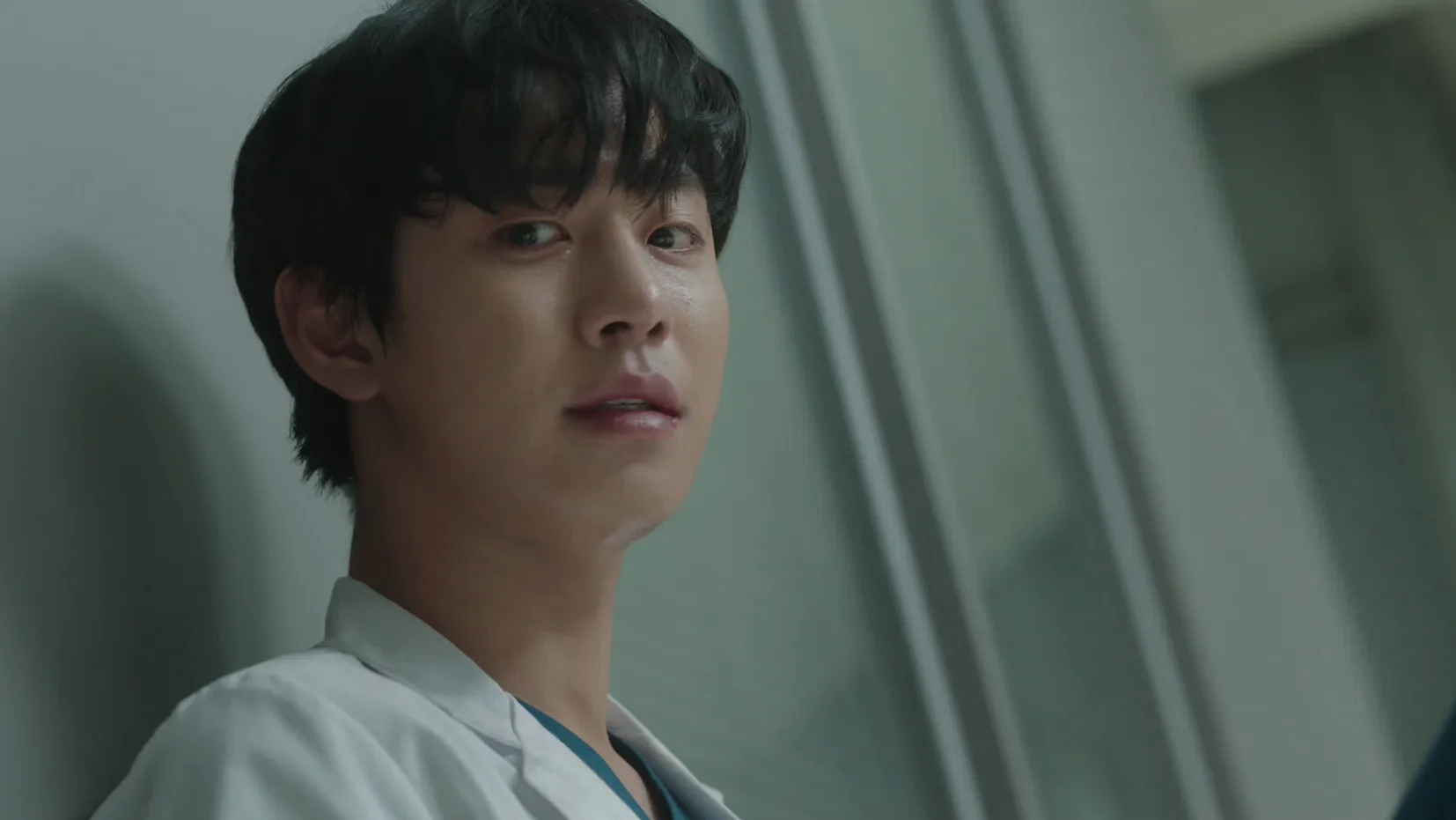 thumbnail - S3:E8 Episode 8