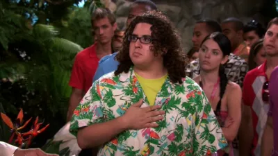 thumbnail - S3:E12 Senior Ditch Day