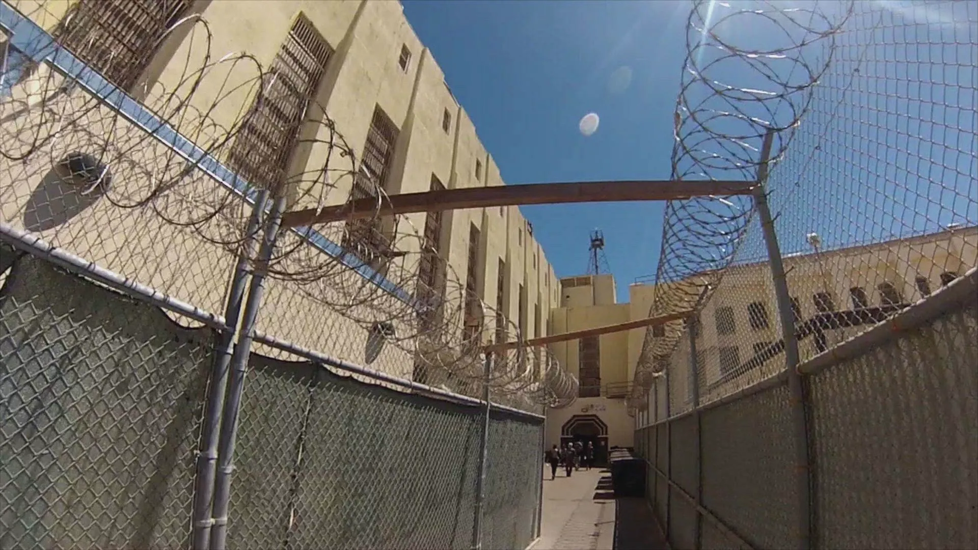 thumbnail - S2:E3 San Quentin Breakout