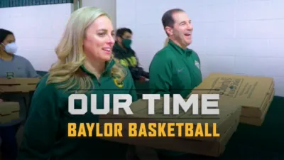 thumbnail - S3:E9 Big Day on Campus