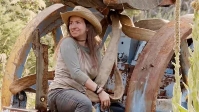 thumbnail - S14:E9 Gabe Against the Machine