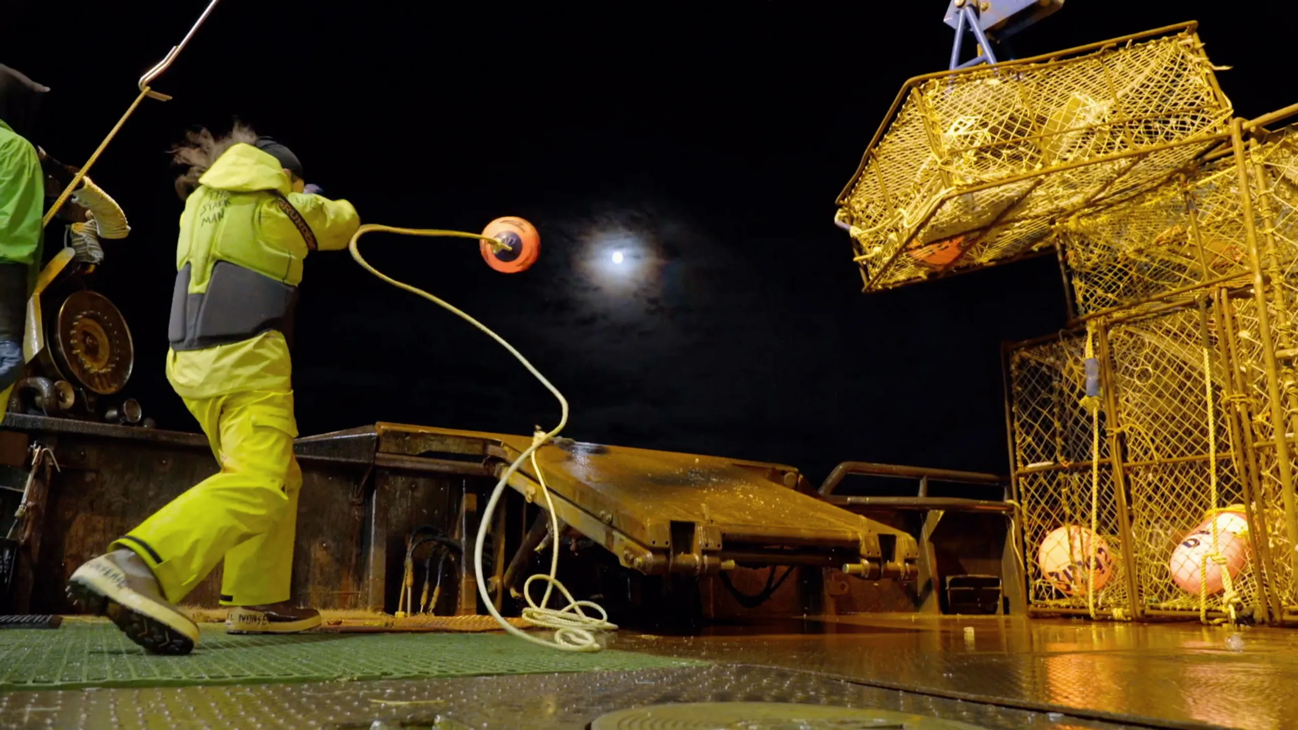 thumbnail - S21:E6 Boarded on the Time Bandit