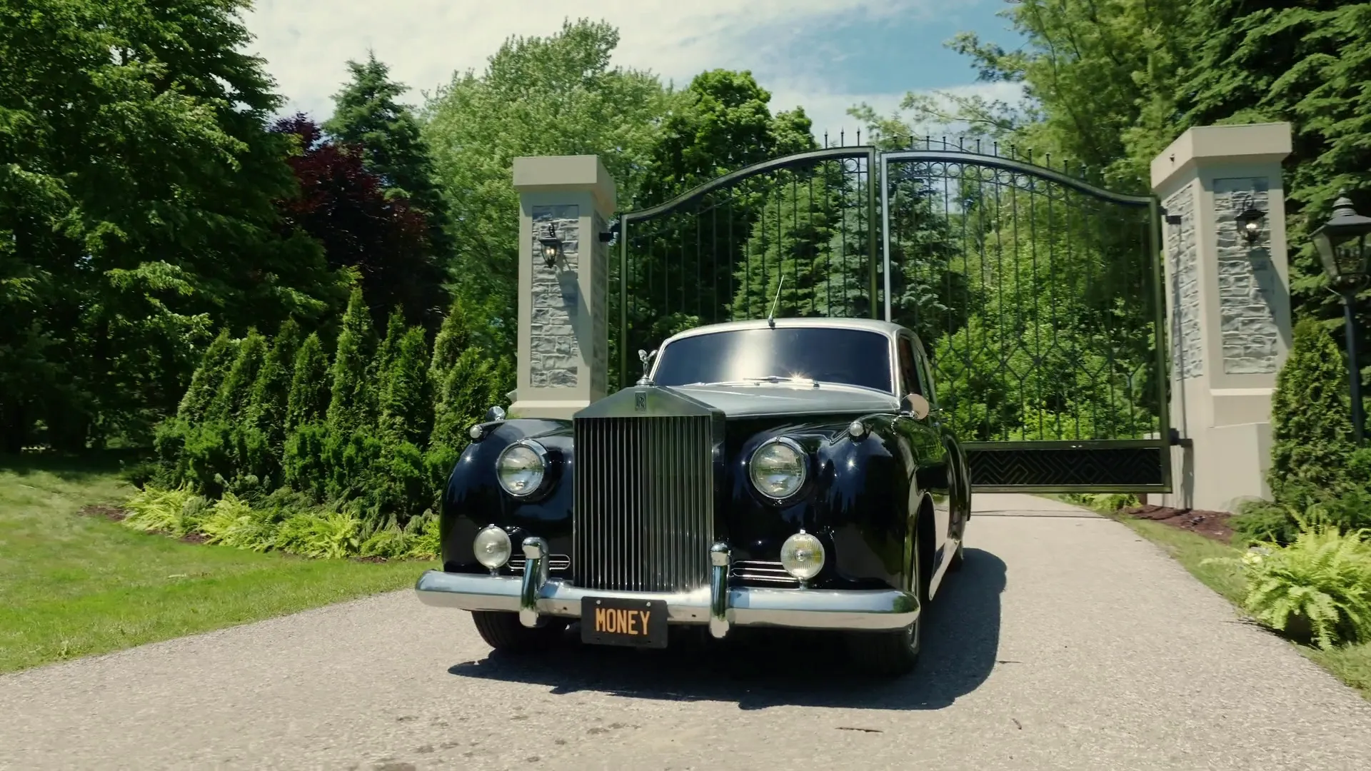 thumbnail - S1:E8 Endgame