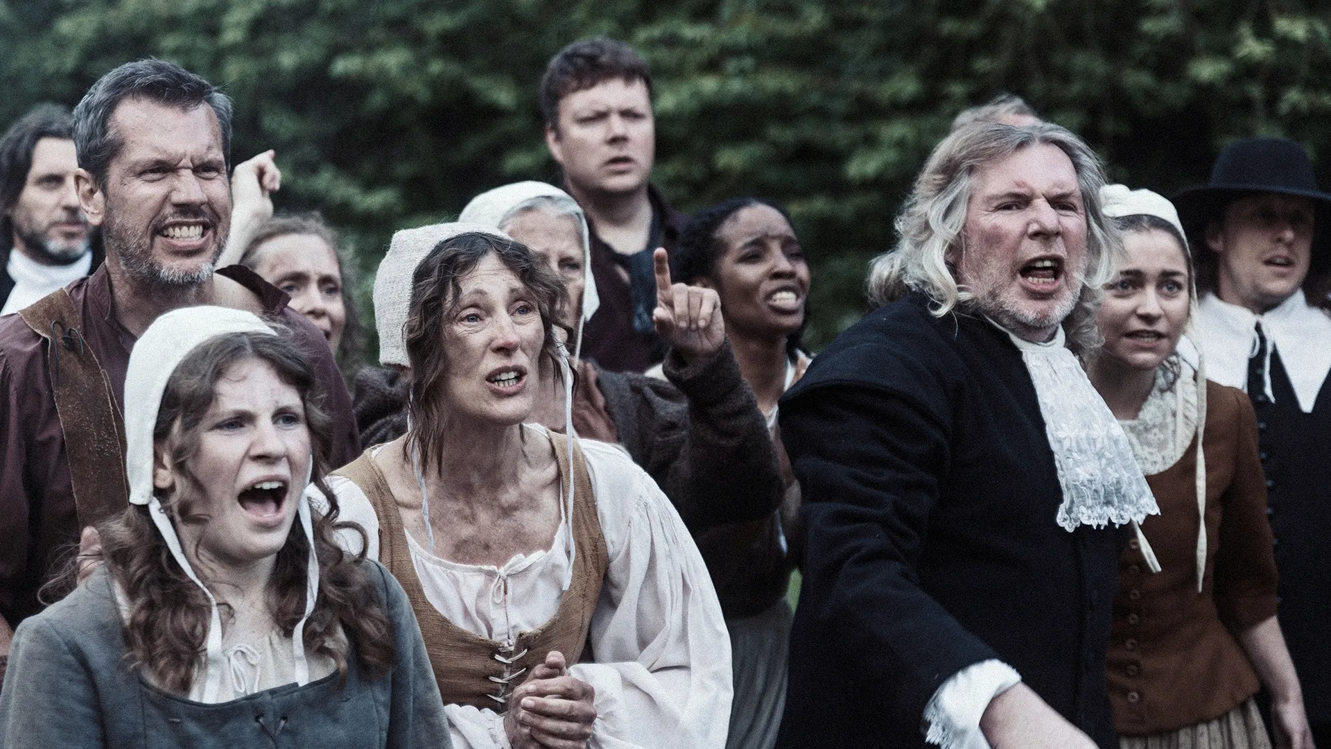 thumbnail - S1:E1 America: Salem's Hunts and Hysteria