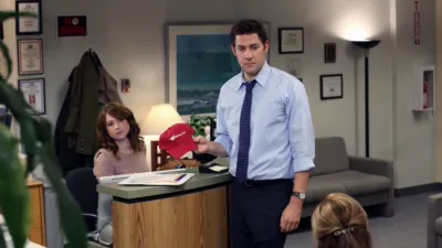 thumbnail - S9:E8 The Target