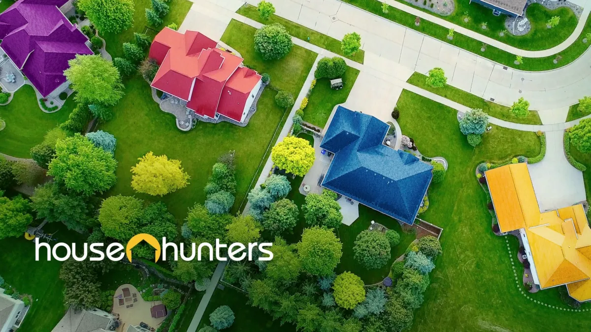 Watch House Hunters | Full Episodes | Disney+
