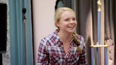 thumbnail - S1:E1 Hillbilly in Heels