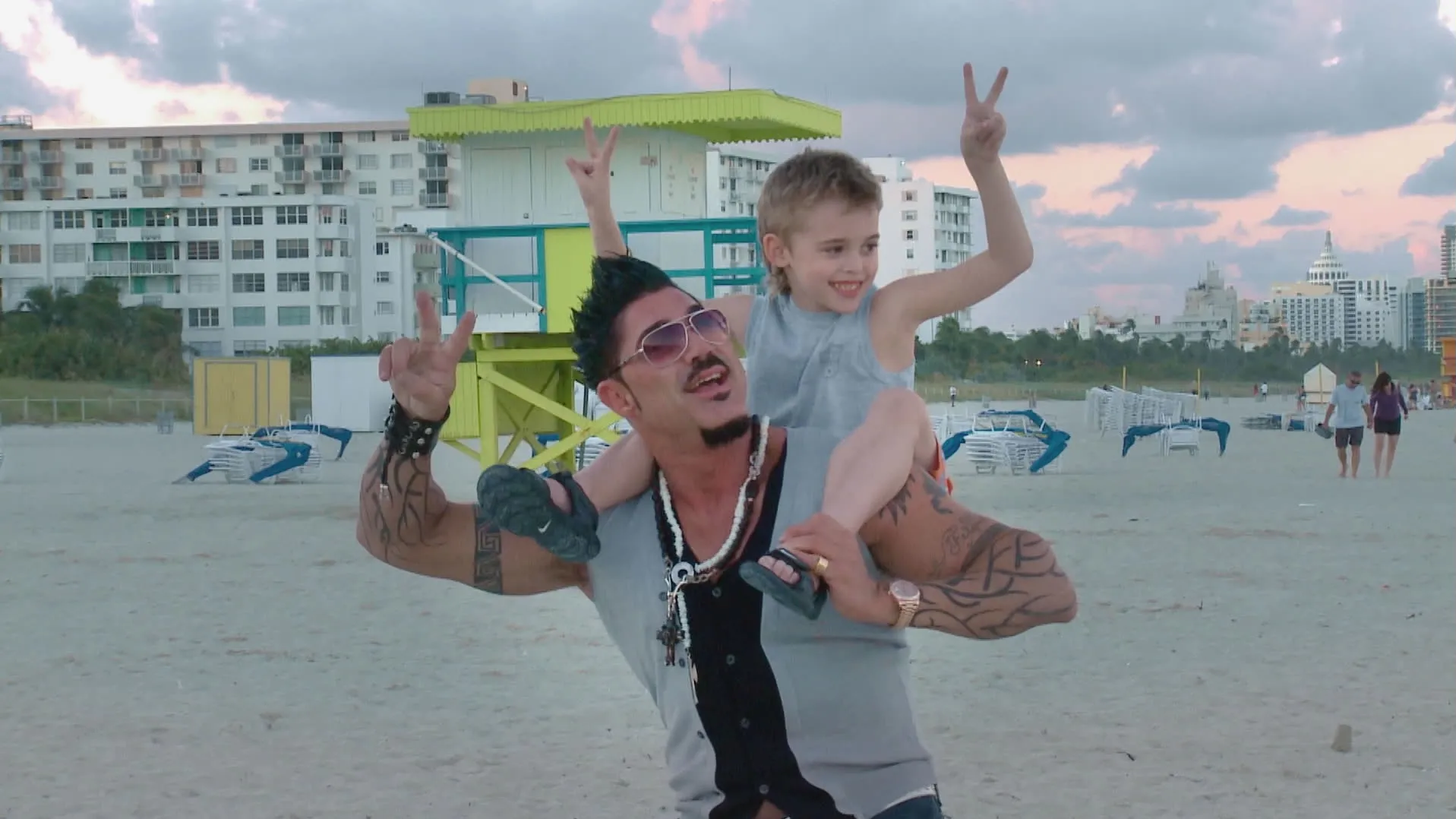 thumbnail - S1:E3 Chocolate