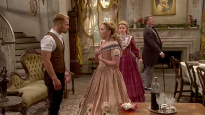 thumbnail - S4:E2 A Melanie & Josiah Christmas