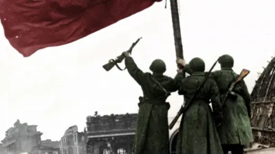 thumbnail - S1:E1 The Last Days Of World War II