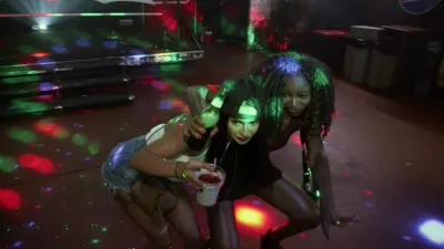 thumbnail - S2:E17 Hunch Punch