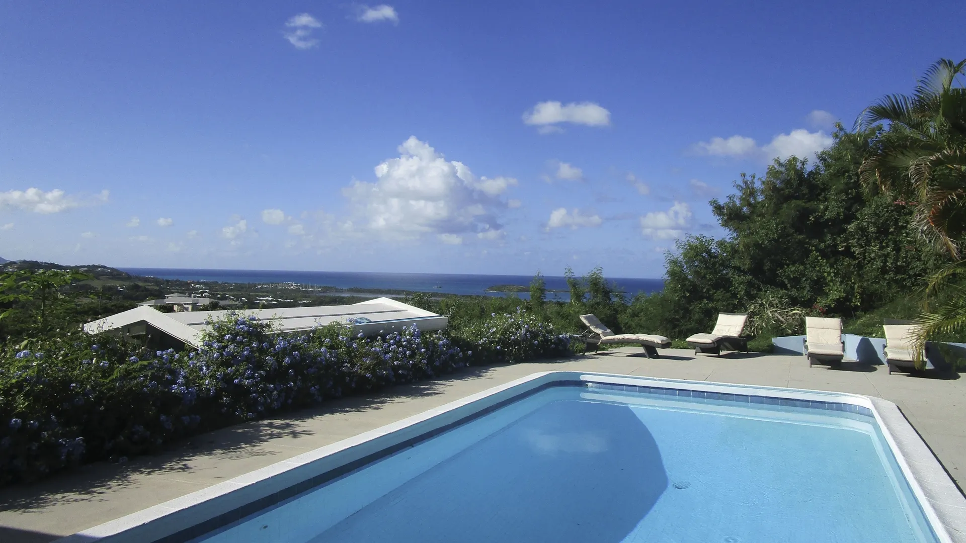 thumbnail - S17:E9 Falling in Love with St. Croix