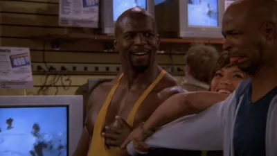 thumbnail - S5:E19 Michael Joins a Gym