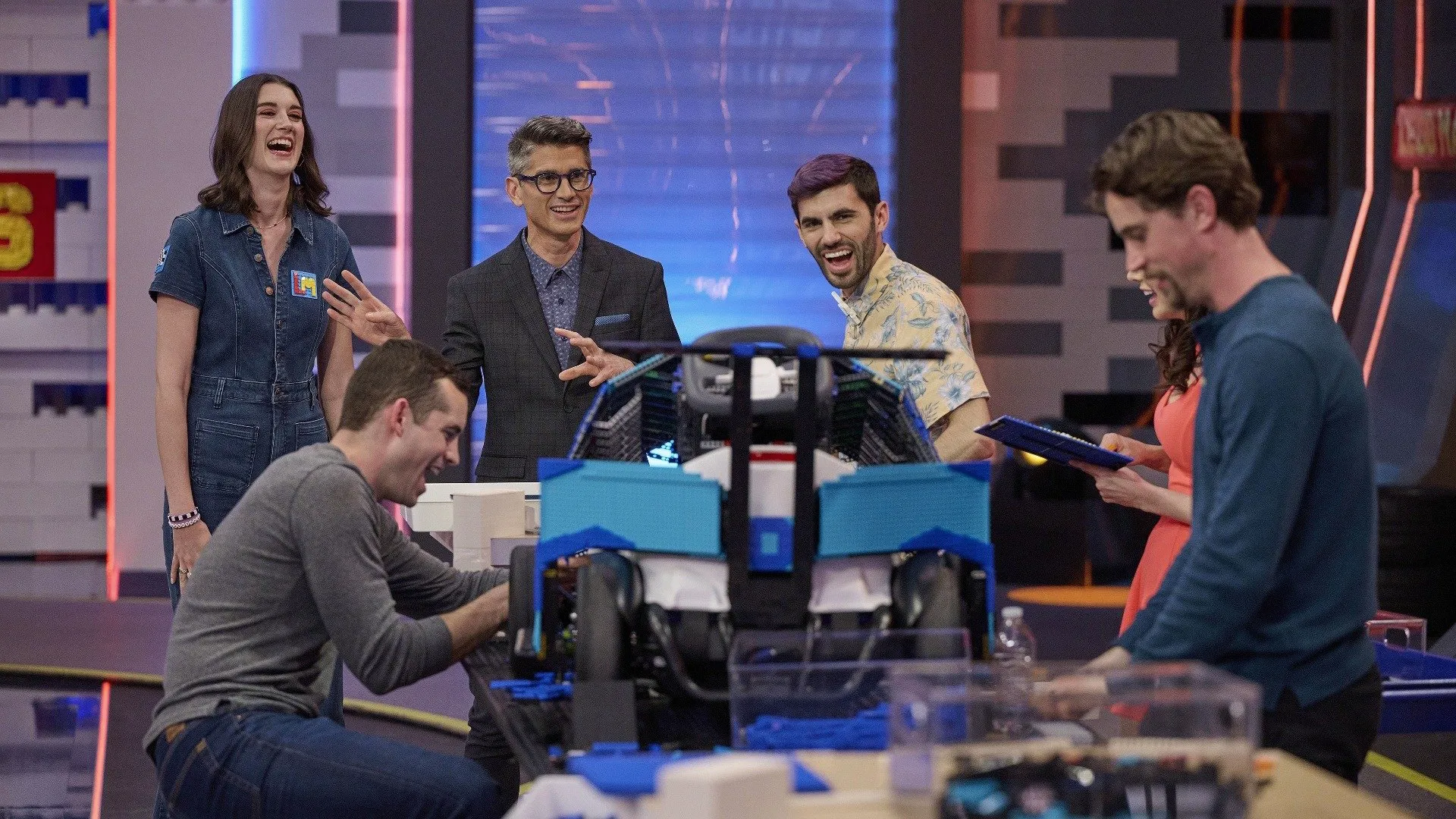 thumbnail - S3:E11 Start Your Engines