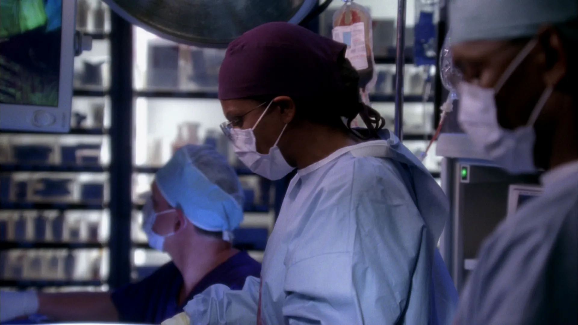 thumbnail - S3:E1 A Death in the Family