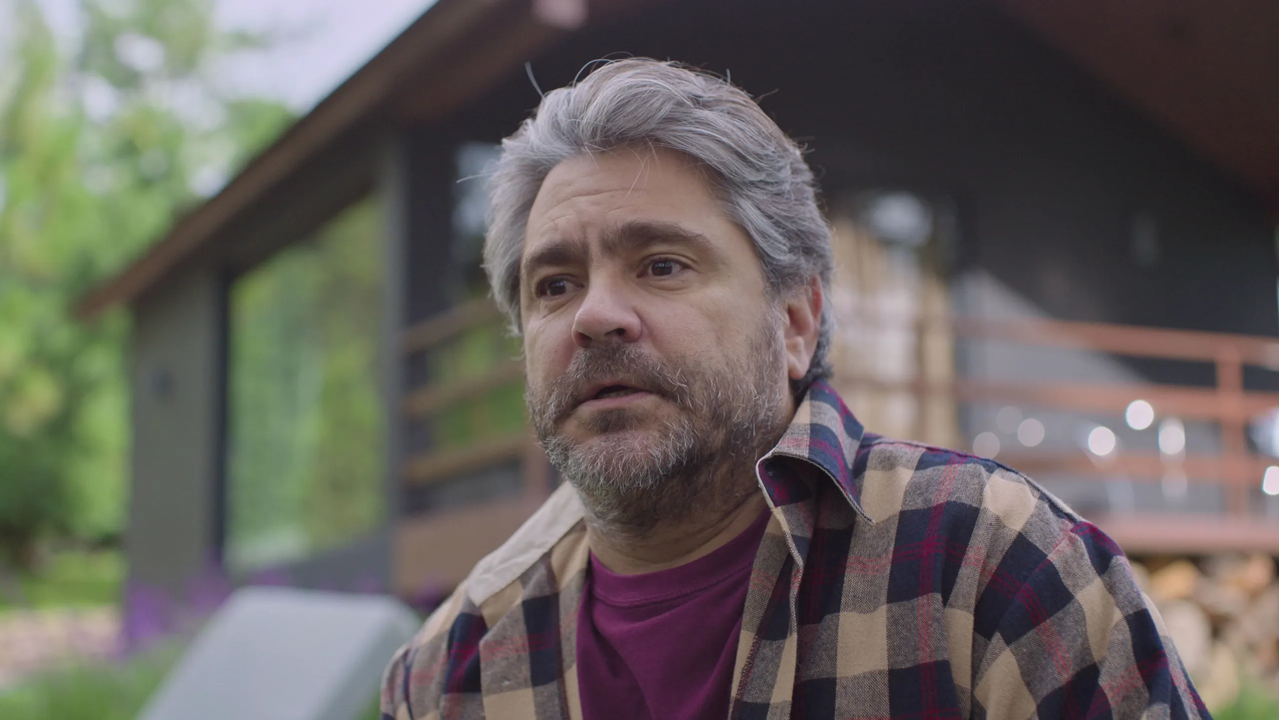 thumbnail - S1:E4 What to Expect When You're Expecting