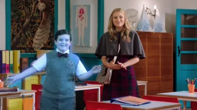 thumbnail - S2:E4 Love (Really) Hurts