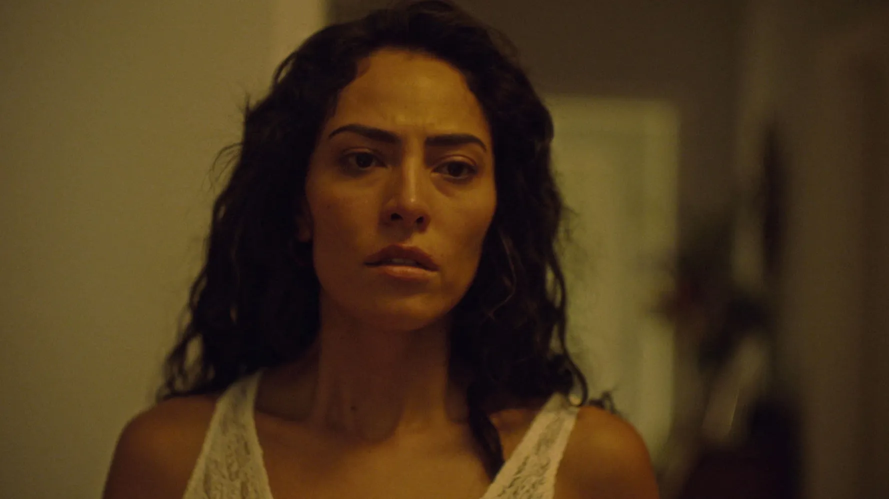 thumbnail - S1:E5 Angel Caído