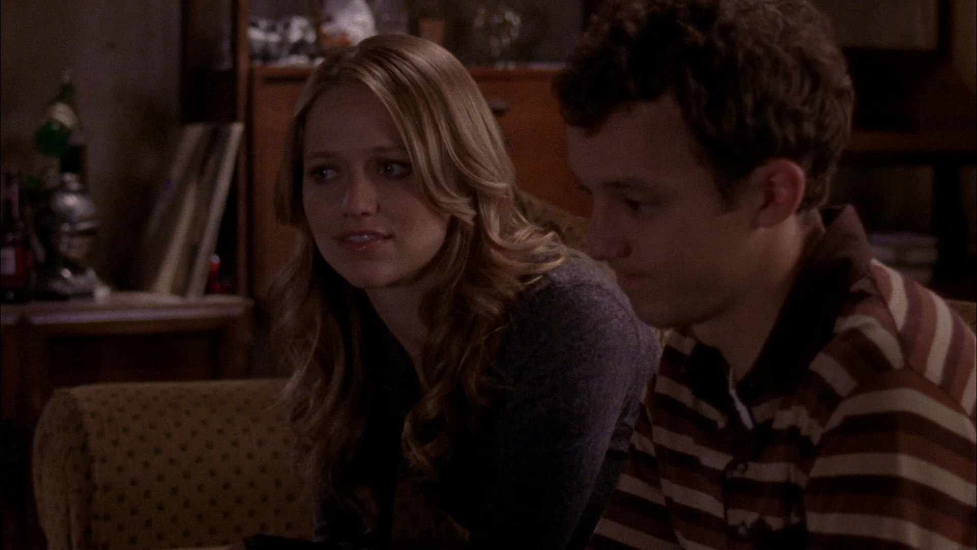 thumbnail - S4:E6 Dearly beloved