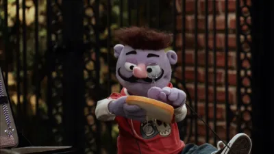 thumbnail - S2:E1 The Nosejob Job