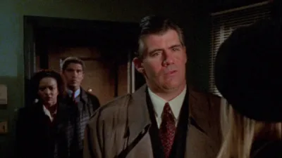 thumbnail - S4:E7 Quid Pro Quo