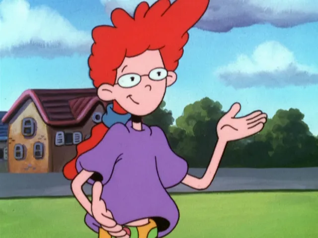 thumbnail - S3:E12 The Beans of Wrath / Effie Shrugged