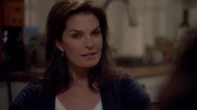 thumbnail - S9:E3 2,918 Miles