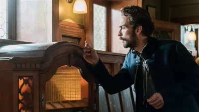 thumbnail - S4:E6 Homecoming