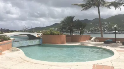 thumbnail - S20:E2 Searching for the Perfect Bachelor Pad on St. Maarten