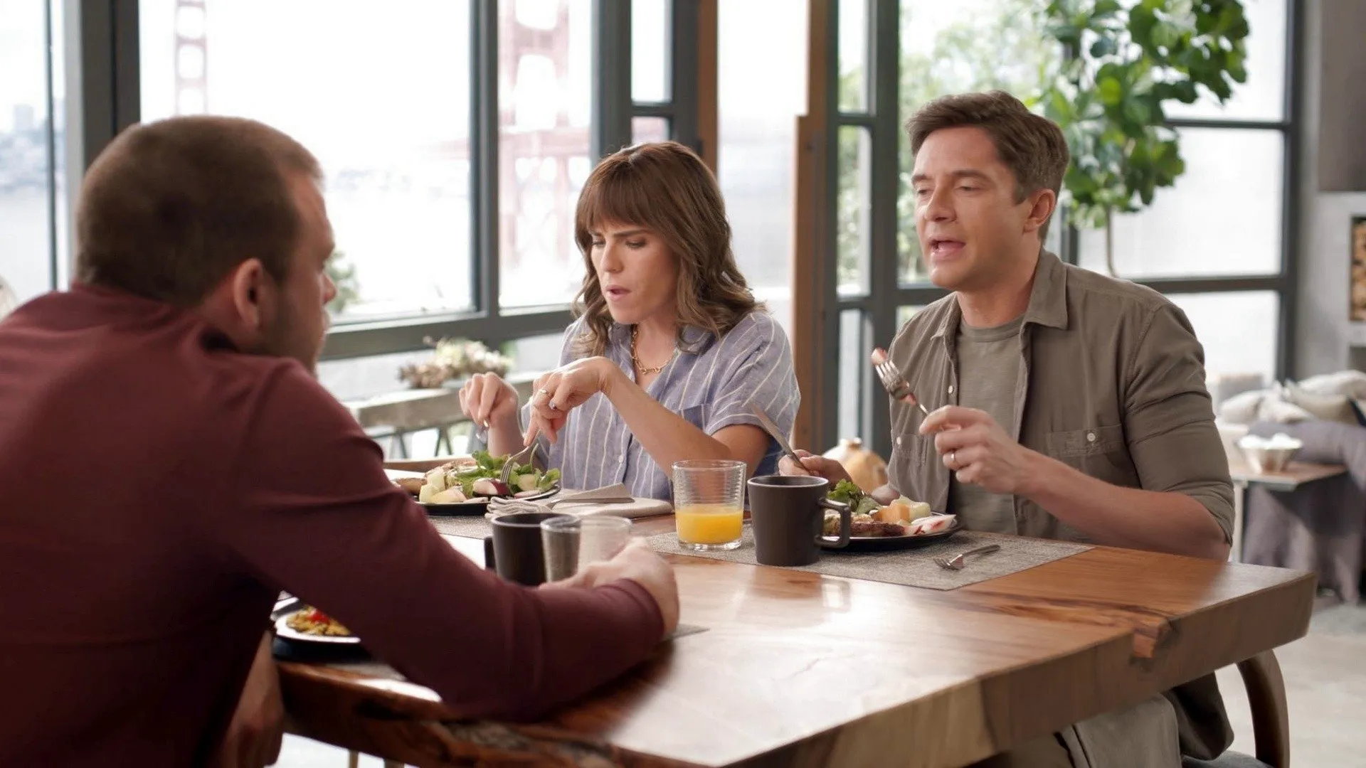 thumbnail - S3:E3 Sushi for Twelve, $482 Plus Delivery